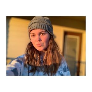 Meet your Posher, Victoria